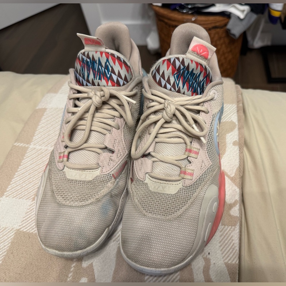 Way of Wade basketball shoes
